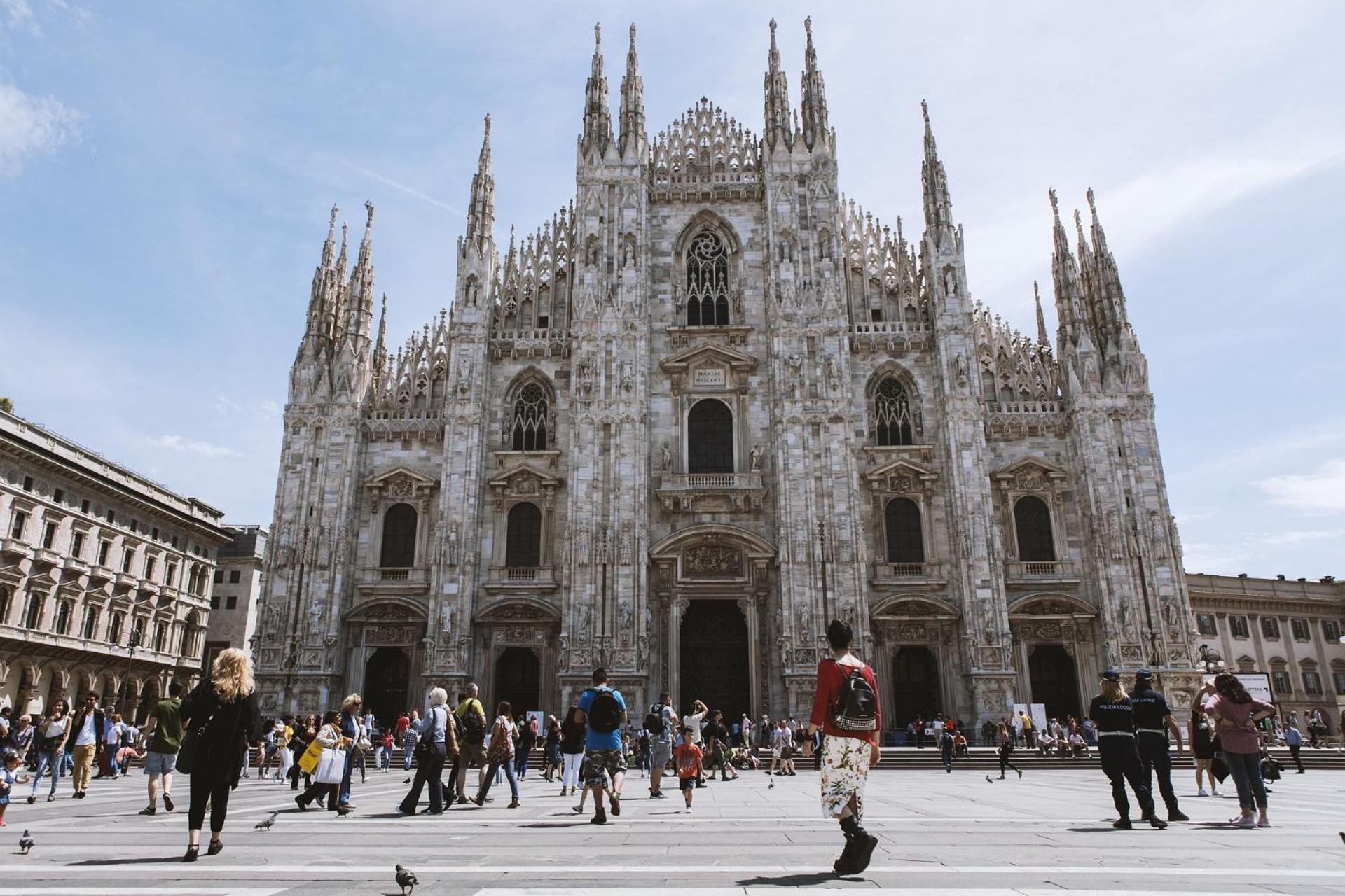 Hl Suite - Duomo, Galleria Unione 5 米兰 外观 照片